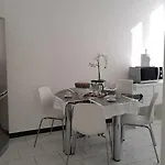 Apartment Il Nido Della Zia La Spezia